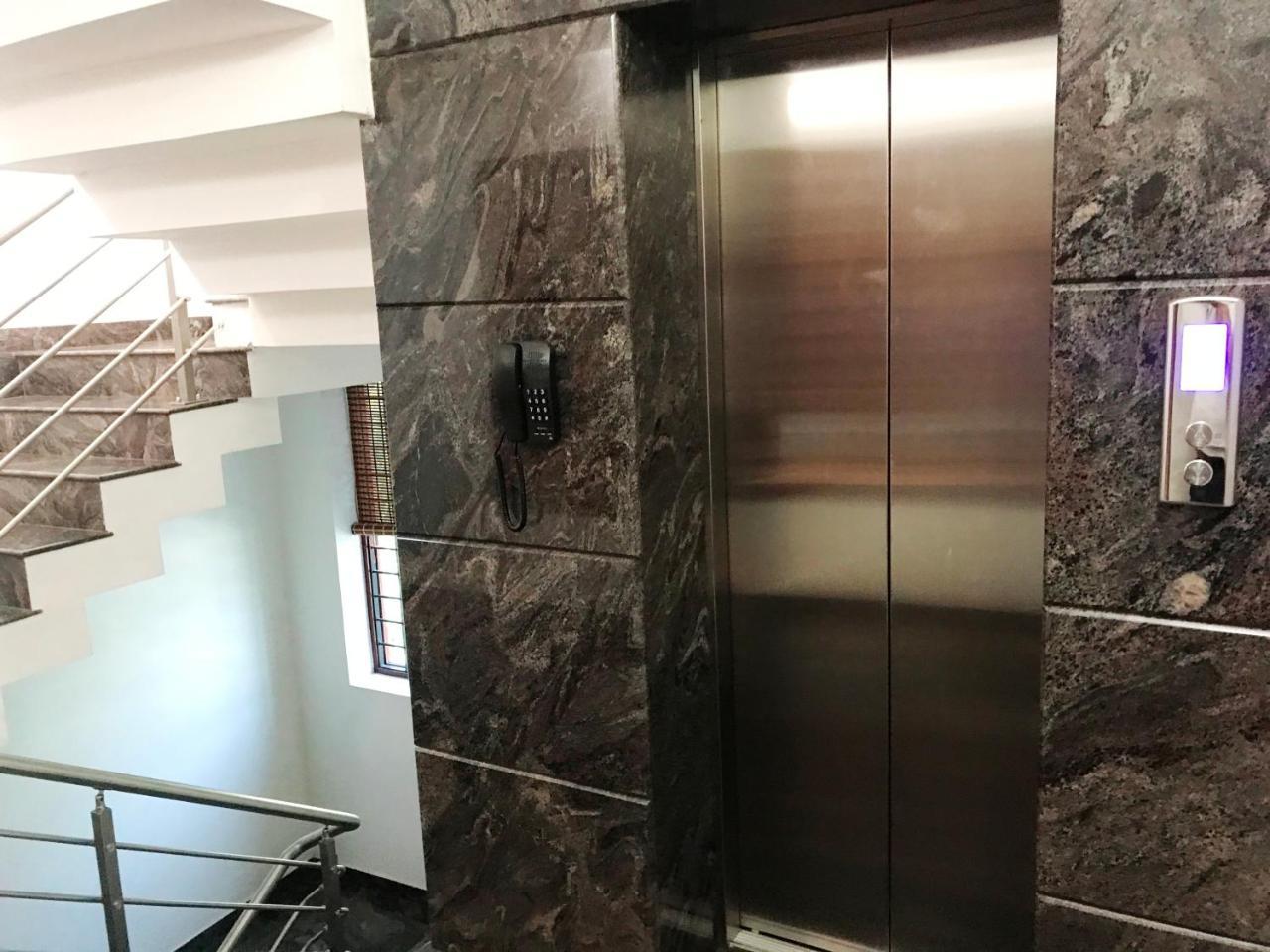 טריואנדרום Beersheba Three Bed Room A/C Apartments מראה חיצוני תמונה