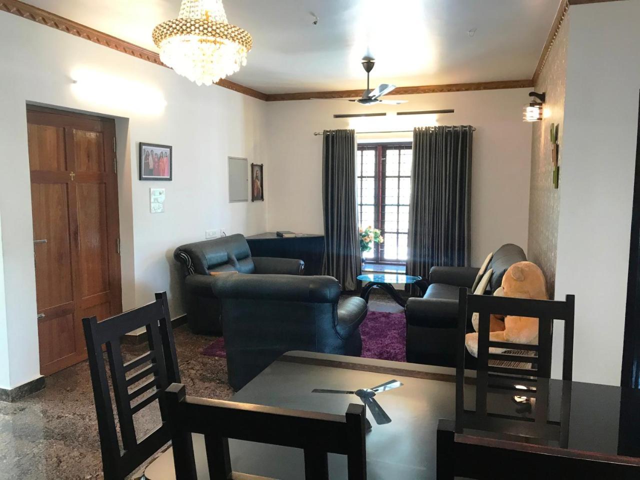 טריואנדרום Beersheba Three Bed Room A/C Apartments מראה חיצוני תמונה